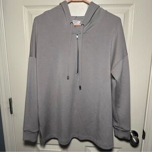 Women’s Cable & Gauge Light Gray Quarter-Zip, size Large